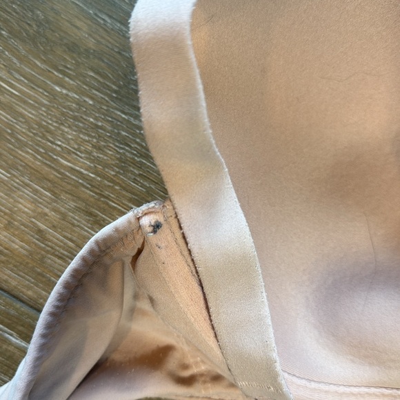 Soma embraceable Perfect Coverage nude bra size 42D - Picture 4 of 7